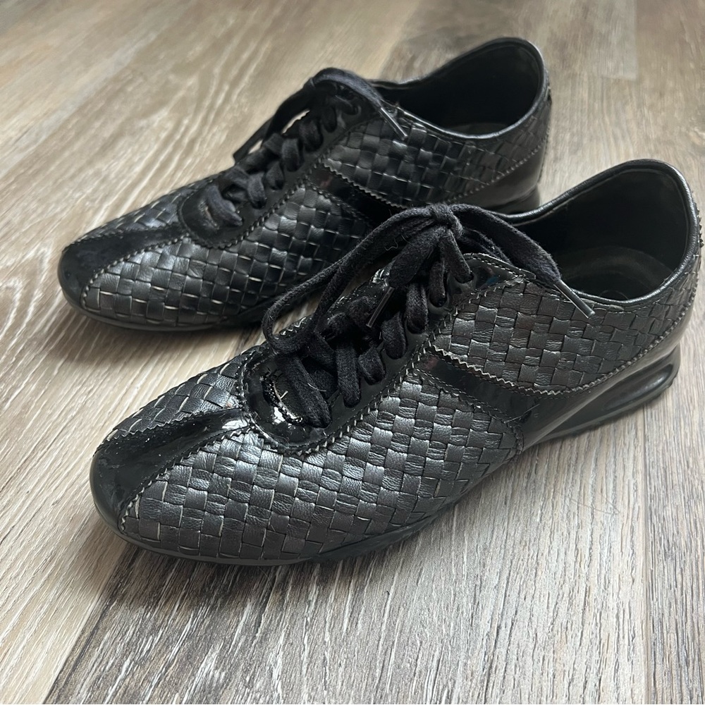 VNTG Cole Haan woven sneakers